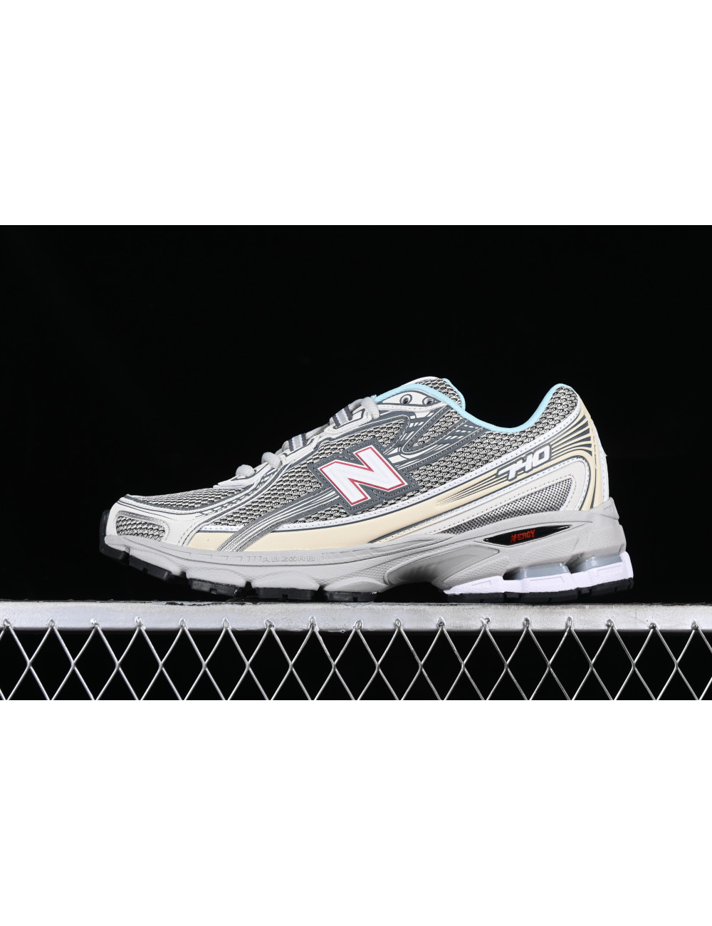 New Balance 740 MR740SD