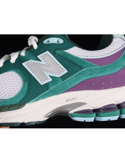 New Balance 2002 M2002RUT