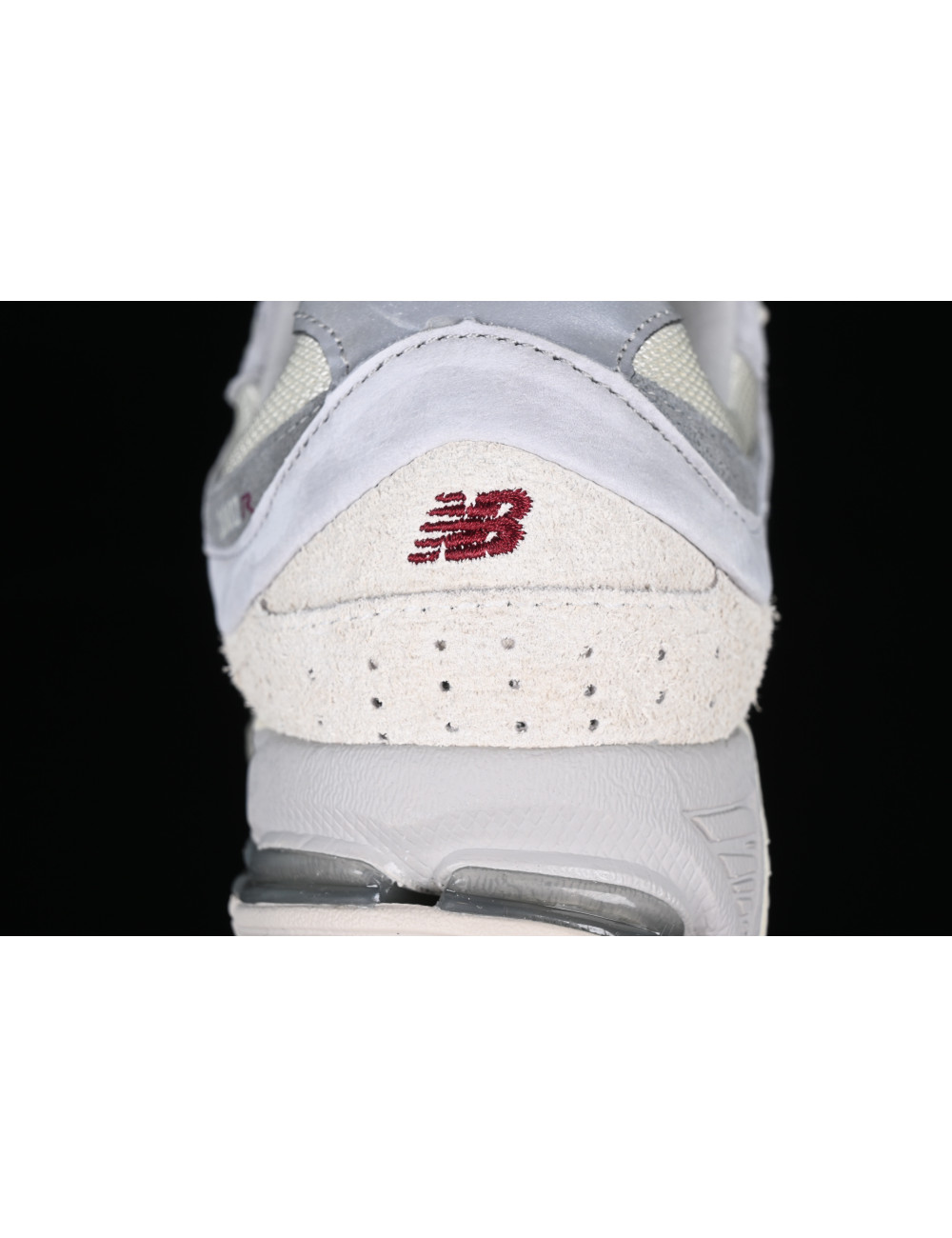 New Balance 2002 M2002RLN