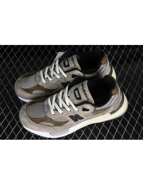 J JJJJound x New Balance NB Made in USA M992 M992J2