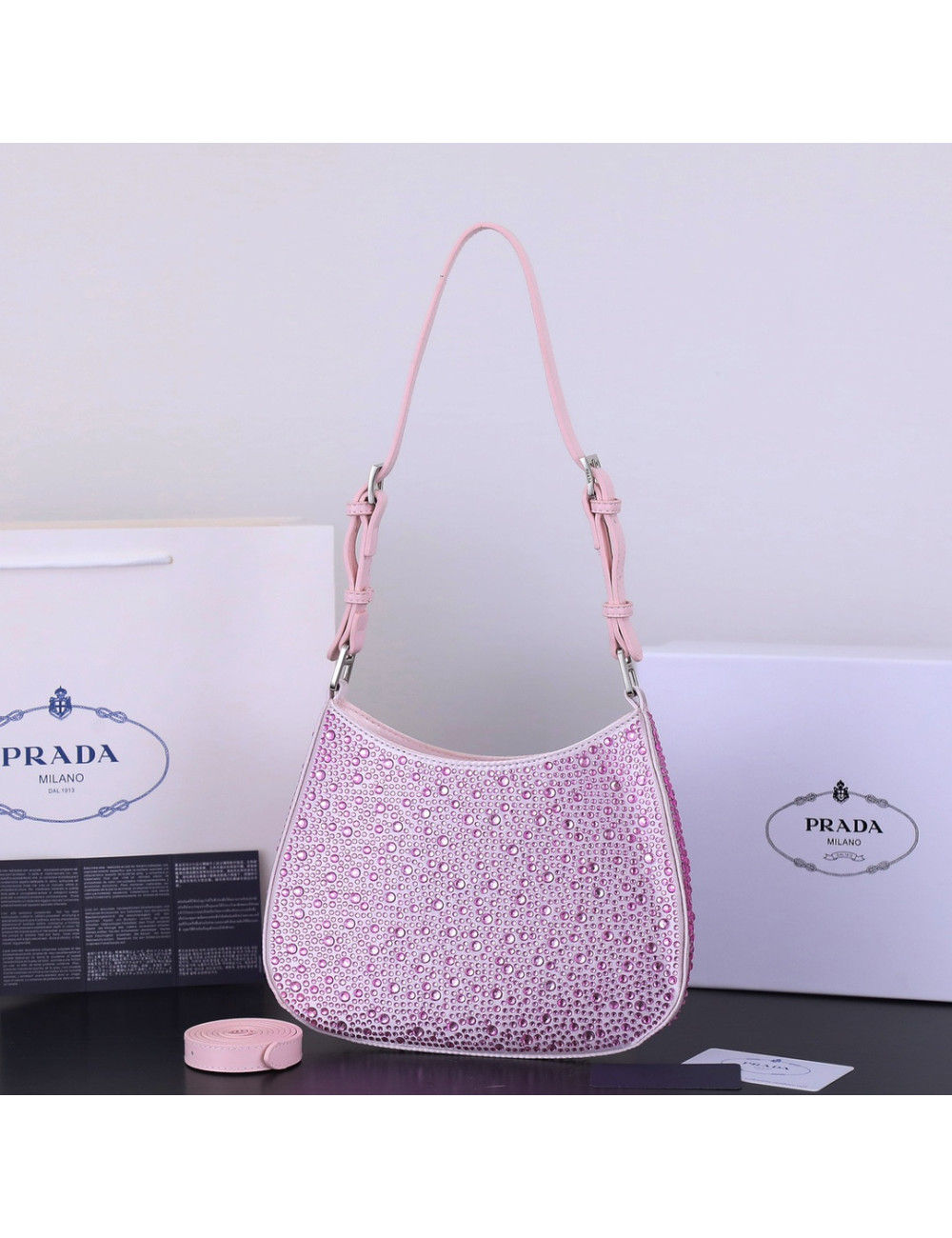 Prada 22185408091