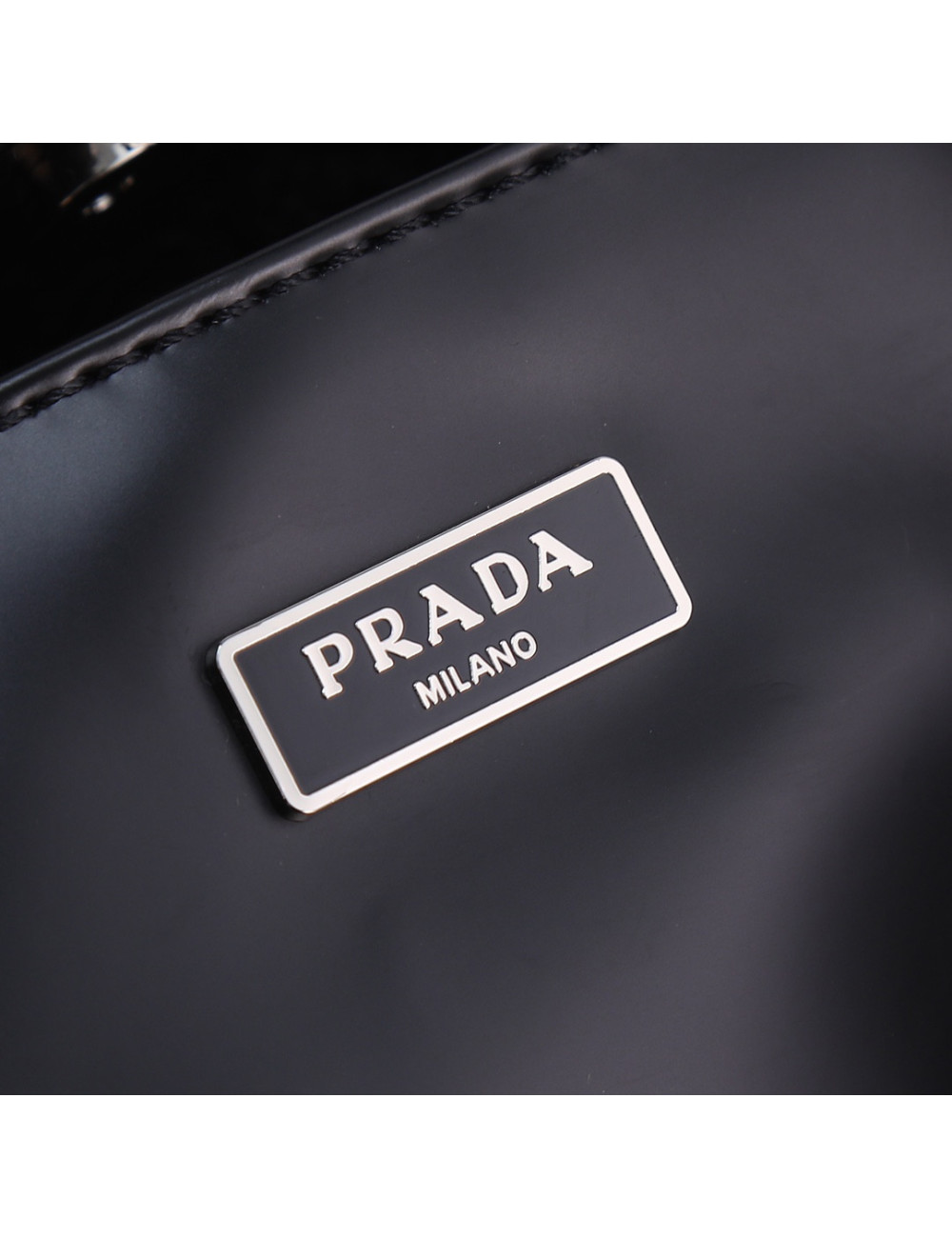 Prada 265x15x4cm408081