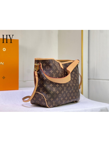 Louıs vuitton 452914118032