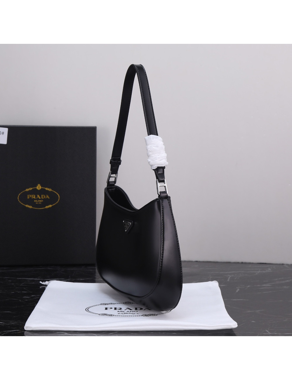 Prada 265x15x4cm408081