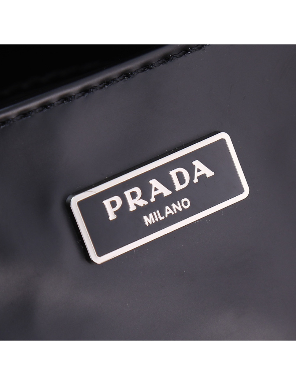 Prada 23x18x4cm408091