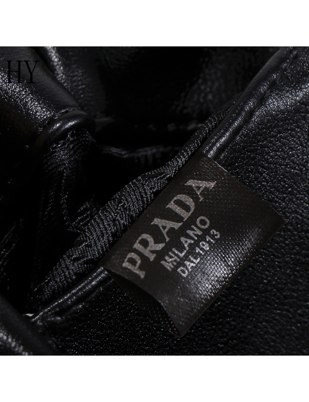 Prada 20x13x6cm408012