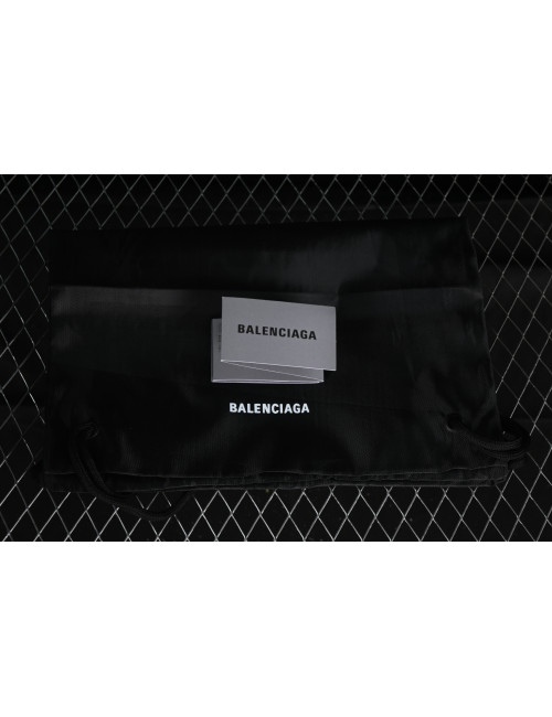 Balenciaga 3XL Slip ON W3XSO1000