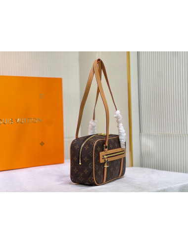 Louıs vuitton 2551510118022