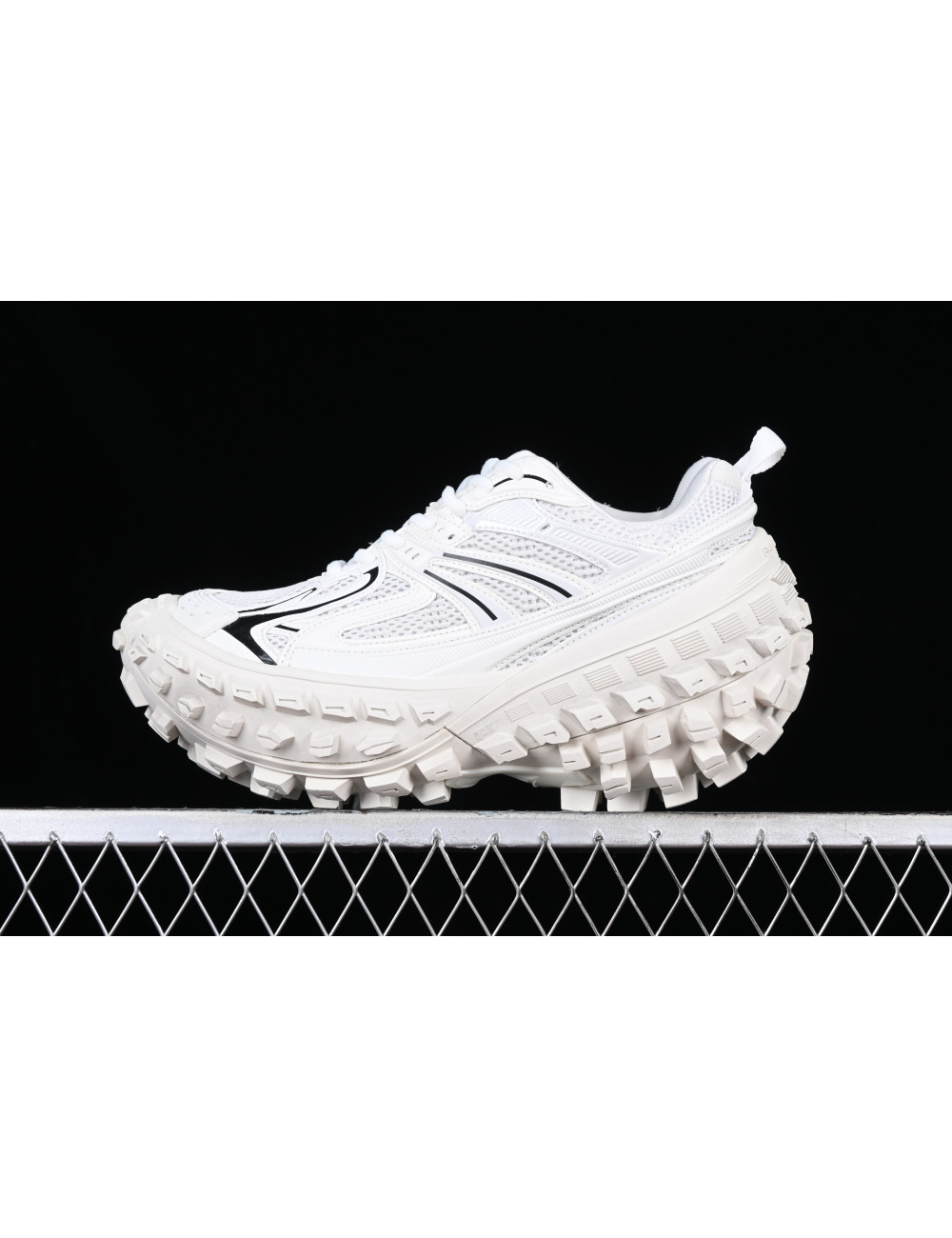 VG Balenciaga Defender Rubber Platform Sneakers W2RAA9110