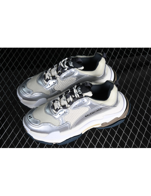 Balenciaga Triple S W2FS28106