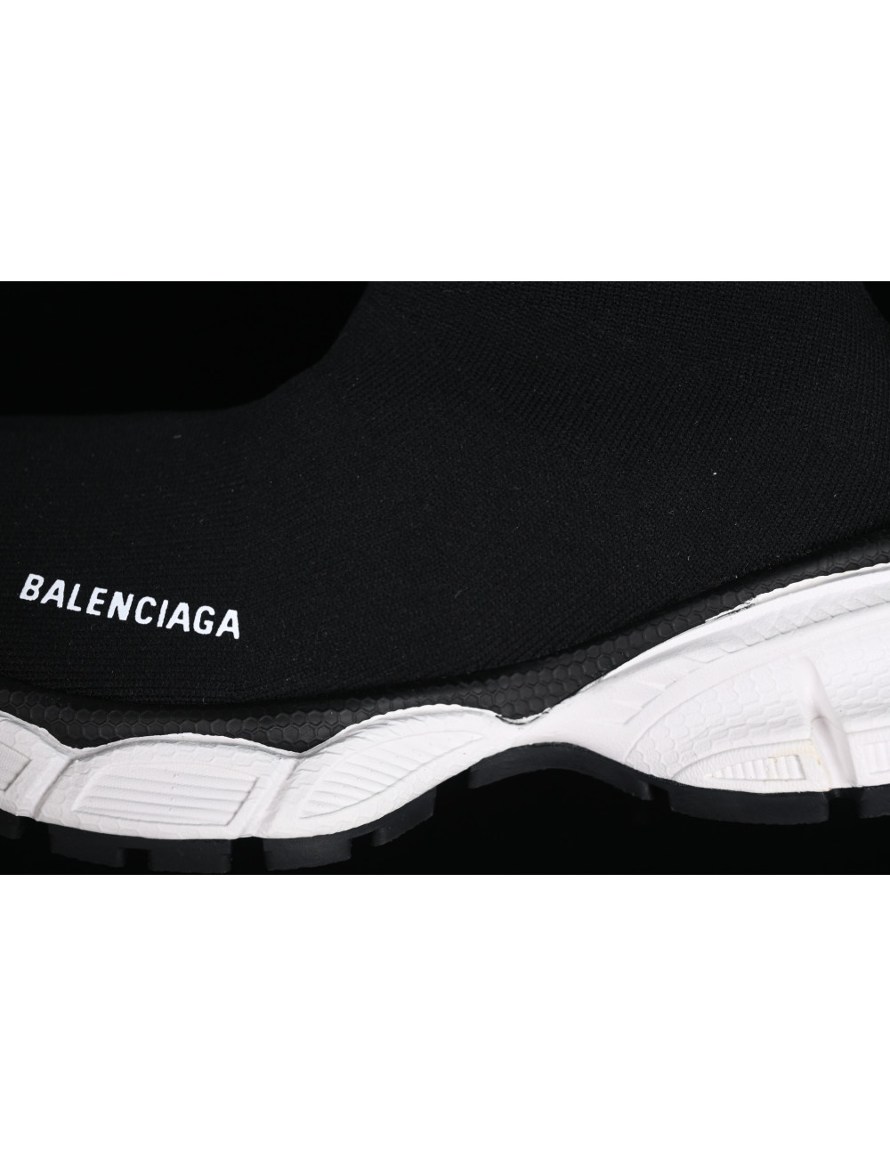 Balenciaga W2DG11090