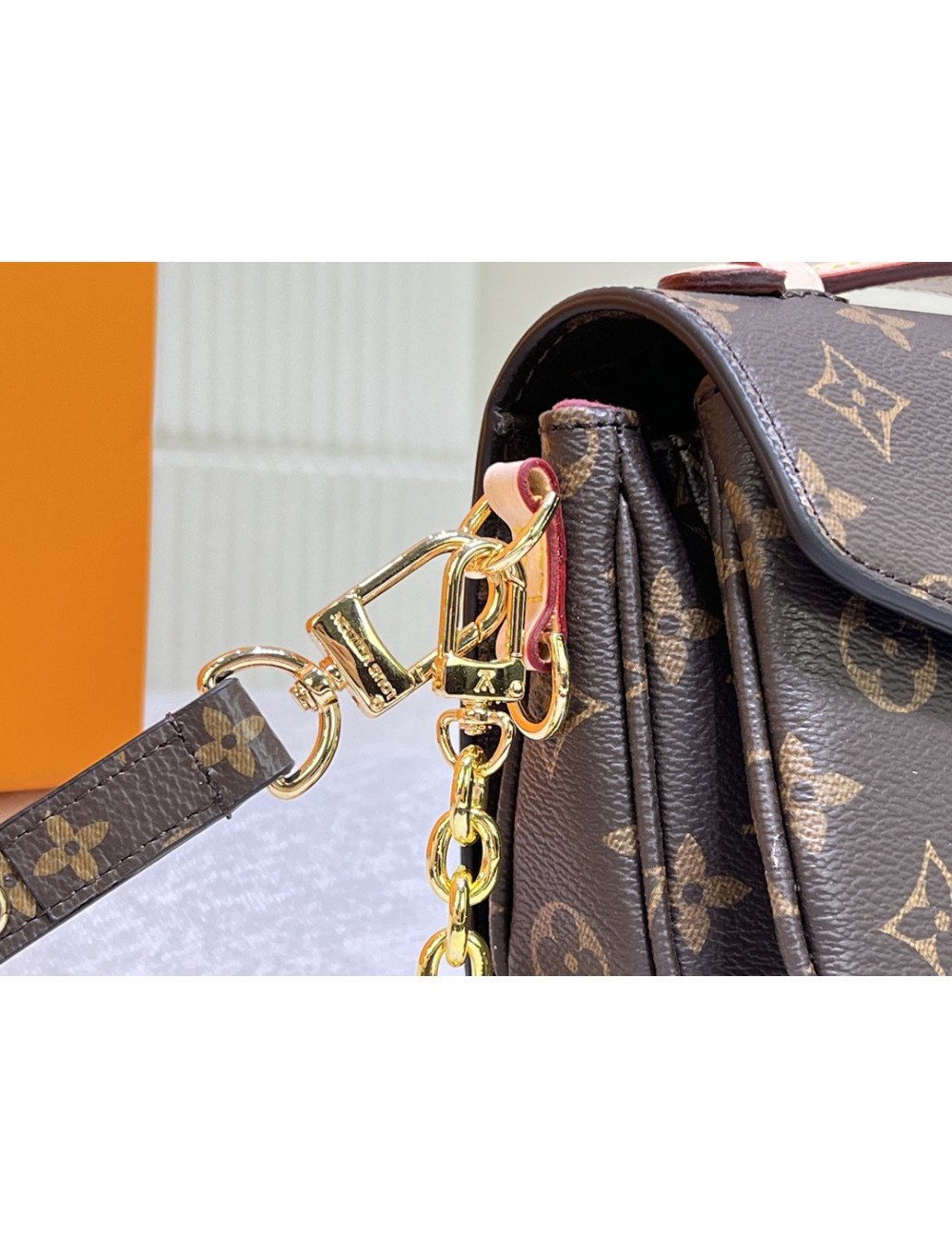 Louıs vuitton 2156135118022