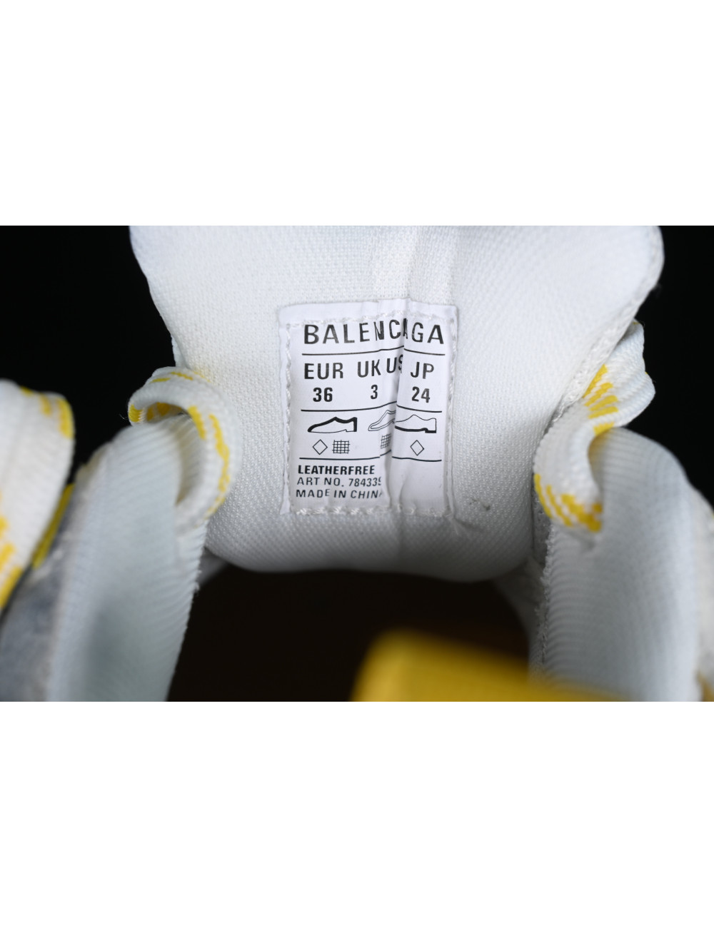 VG Balenciaga Cargo W2MV11170