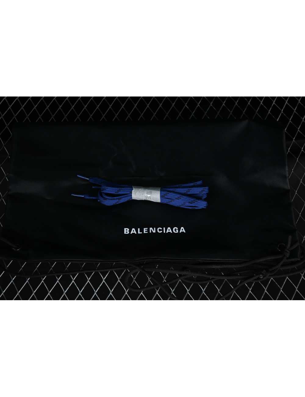 OK Balenciaga Cargo W2MV32325