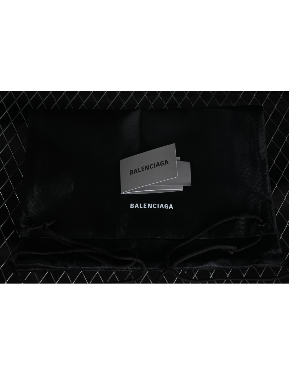 GT Balenciaga Phantom Sneaker W3XL67019