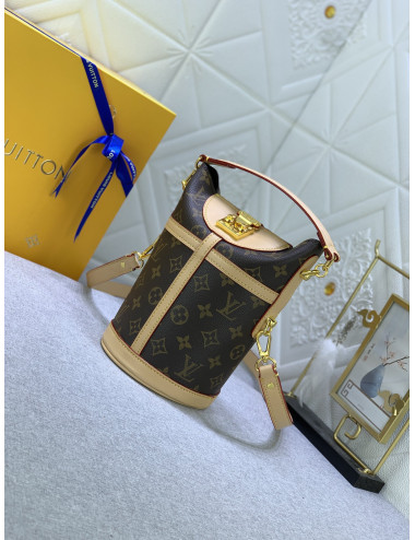 Louıs vuitton 222314118012