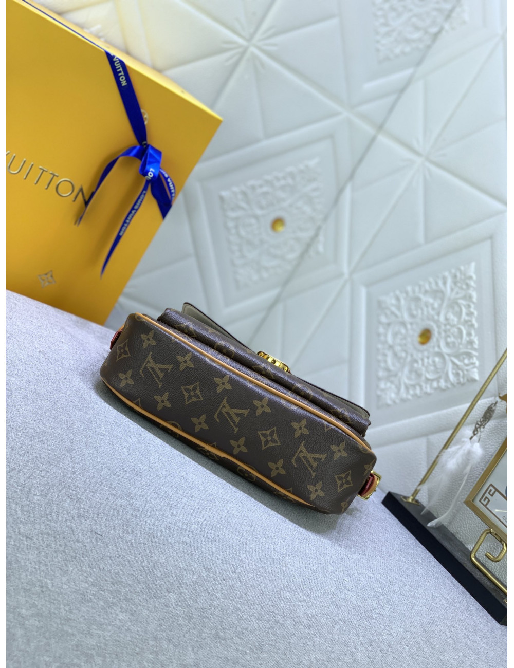 Louıs vuitton 271015118012