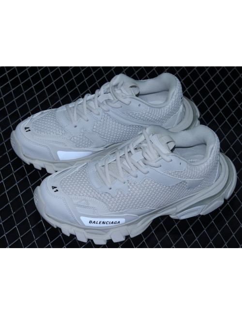 Balenciaga Track3 Sneaker W5RF82100