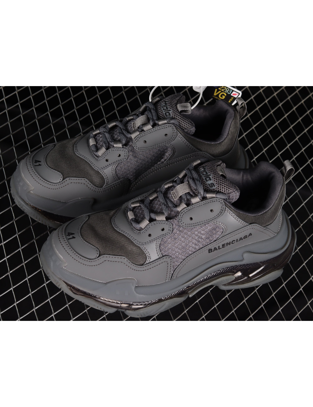 VG Balenciaga Triple S 30 W2GA11801