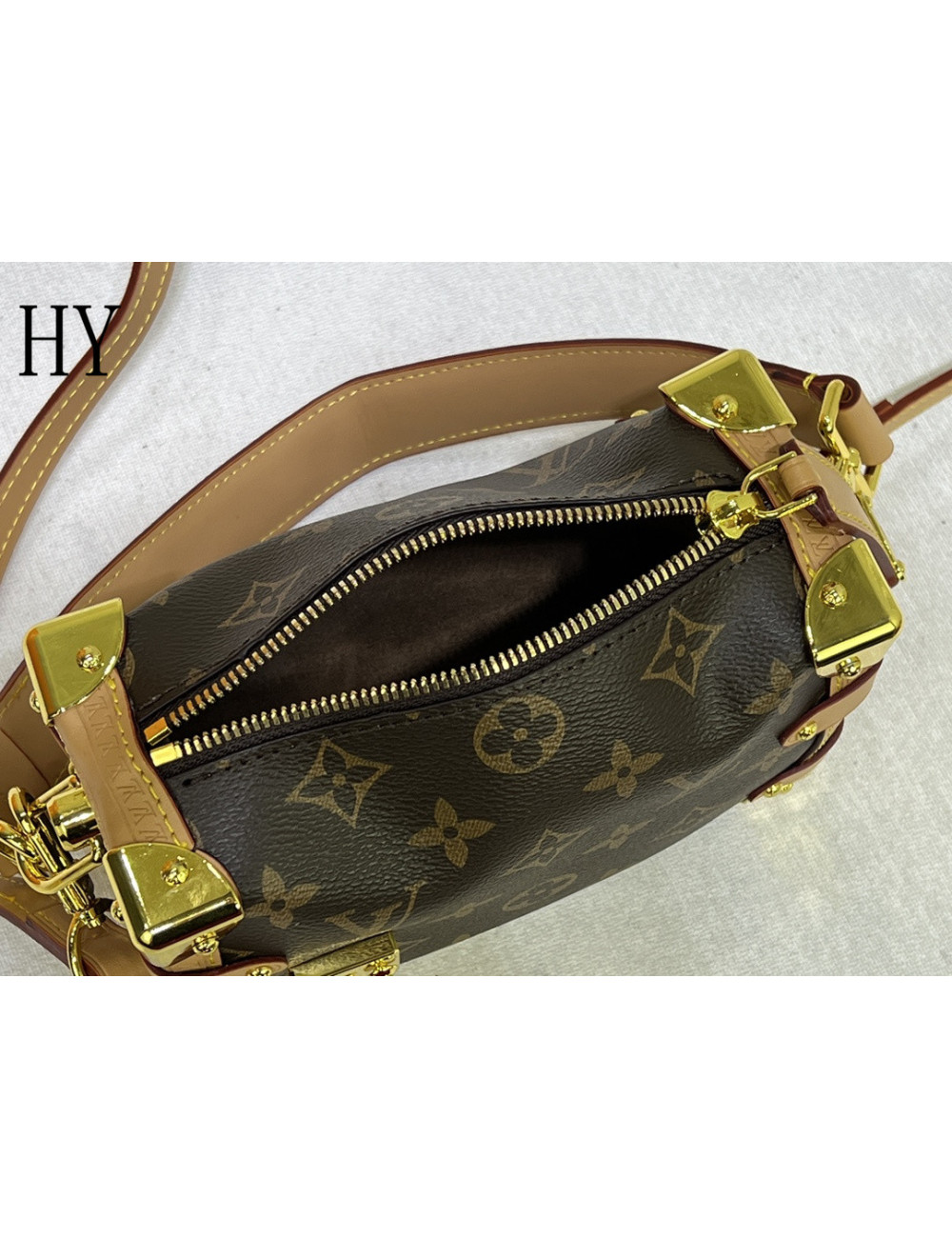 Louıs vuitton 18x12x7118042