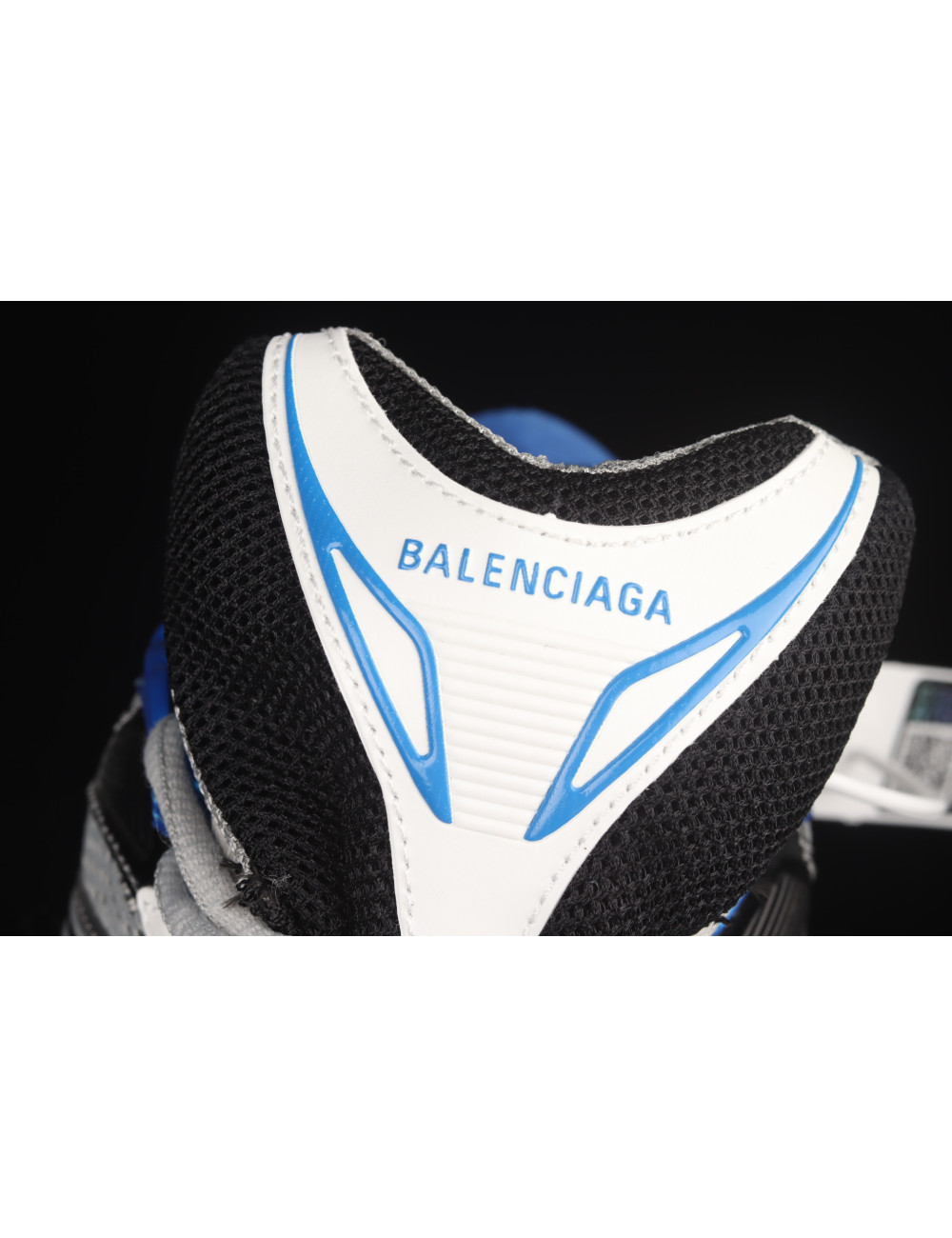 BalenciagaXPander 60 W2RA44012