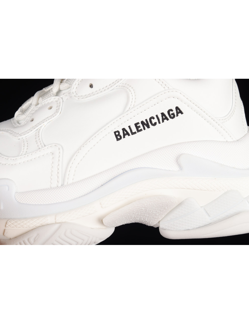 ZG Balenciaga Triple S W2FA59000