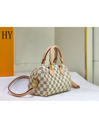 Louıs vuitton 205 x 135 x 12 118002