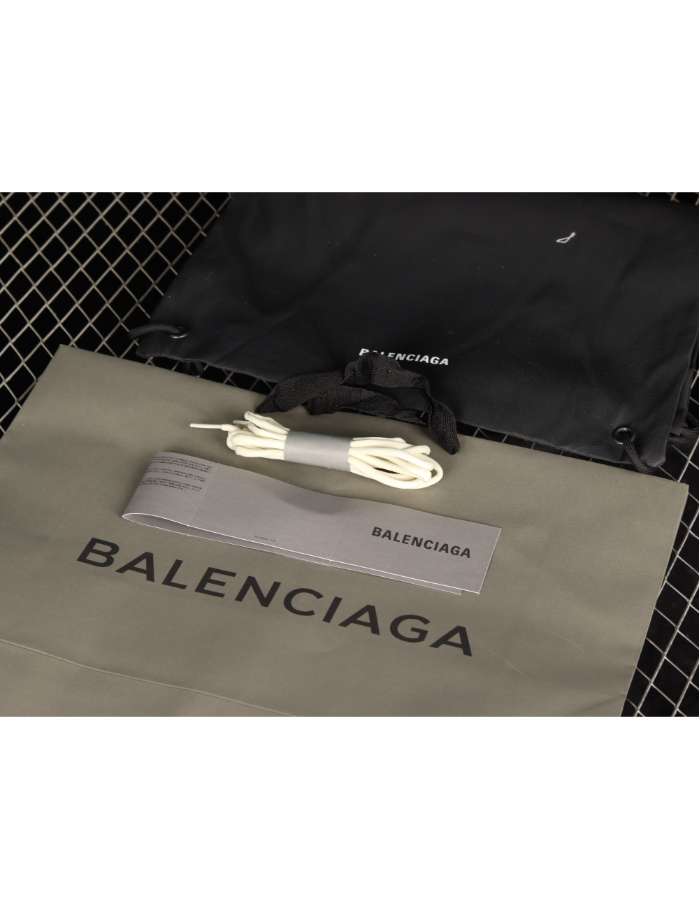 Balenciaga Sneaker Tess sGomma Res BI ALVTIS EFF NUBUKTIS E W2LA29110