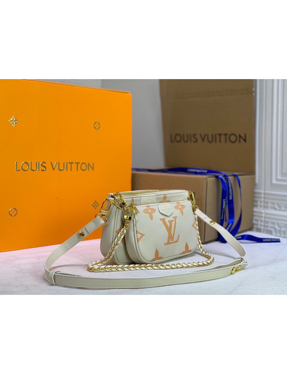 Louıs vuitton 2351345118012