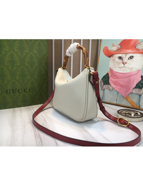 Gucci 2415566032