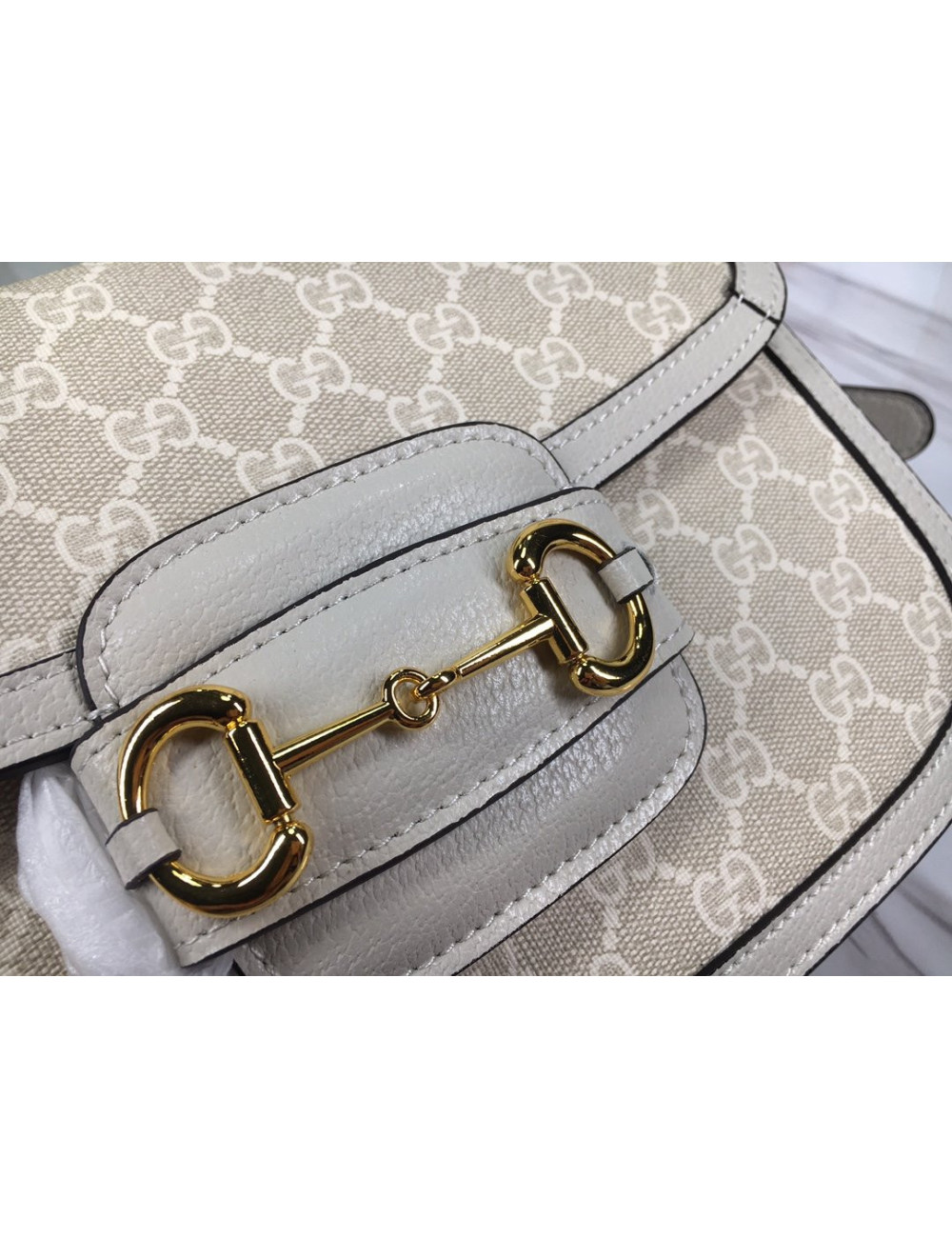 Gucci 251883064052