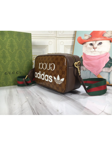 Gucci 2451659566032