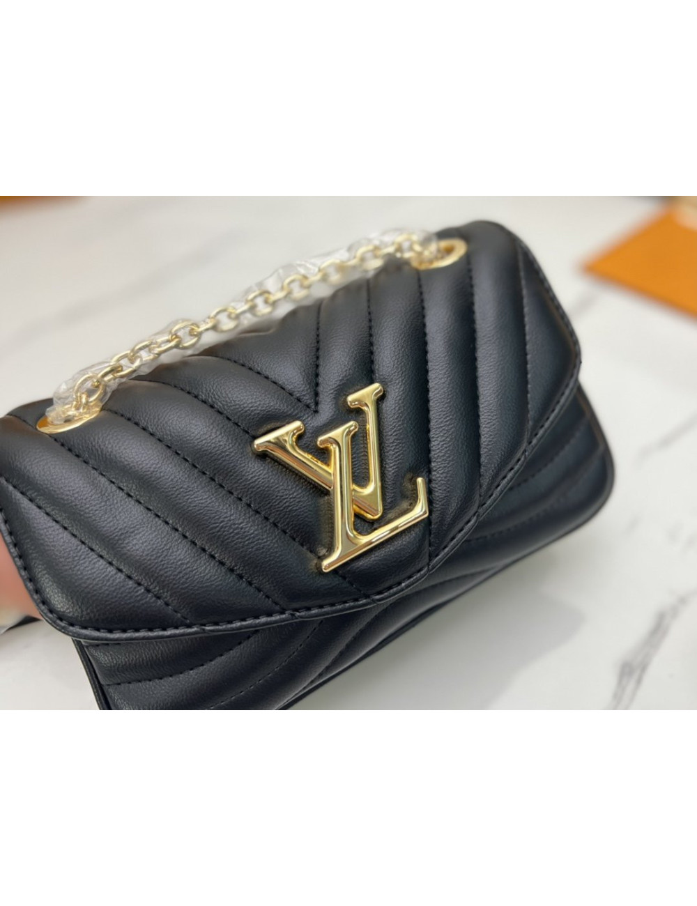 Louıs vuitton 2112911032