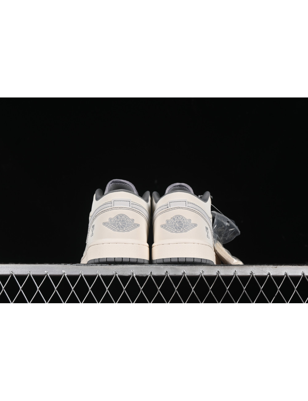 Air Jordan 1 Low AJ1 1 OFFWHITE CF3688022