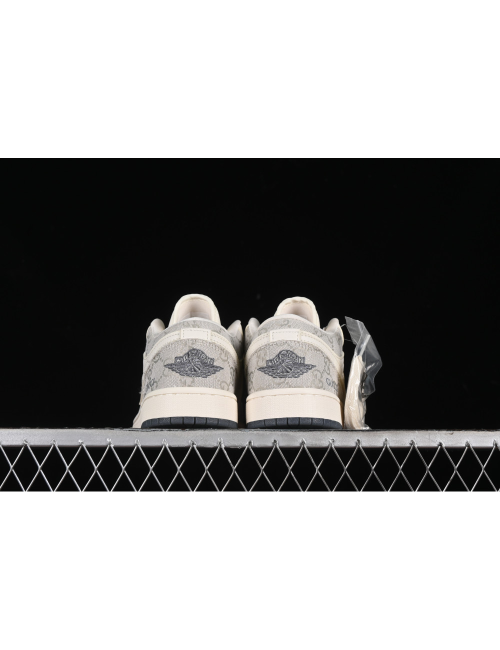 Air Jordan 1 Low 1 DM5688101