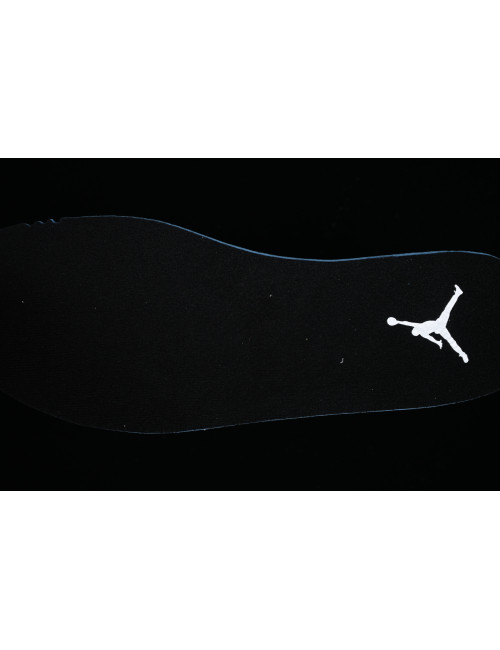  Air Jordan