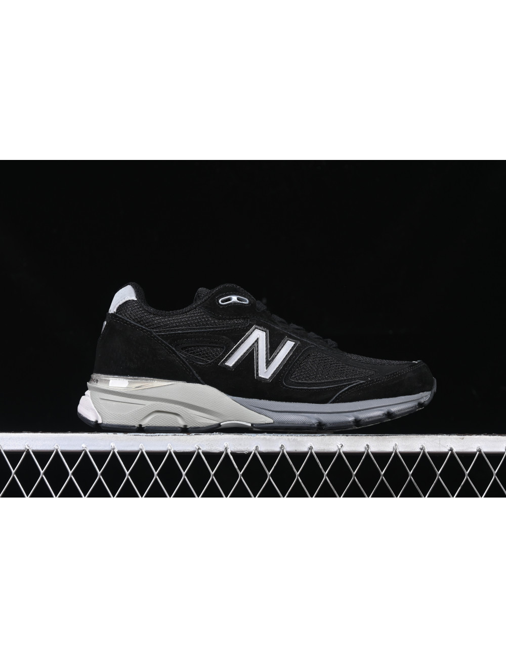 New Balance NB990 M990BK4