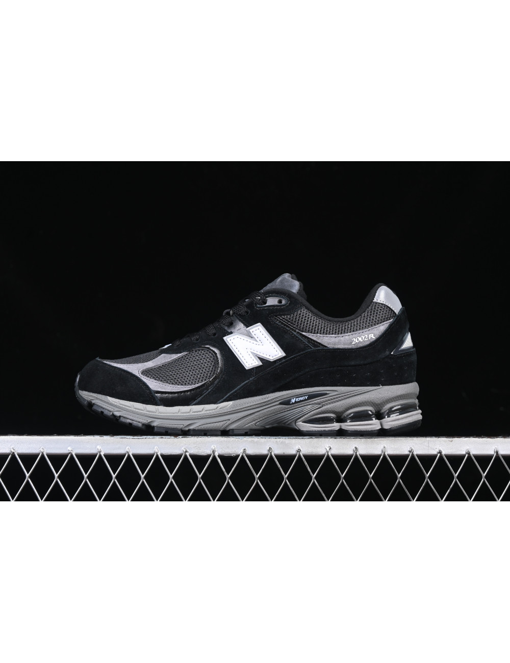 X New Balance 2002 M2002RR1