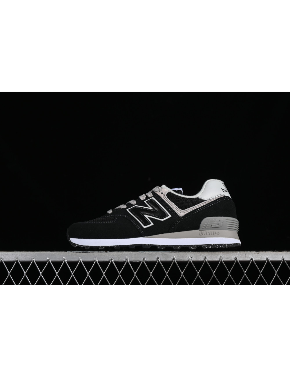 J New Balance 574 ML574EVB