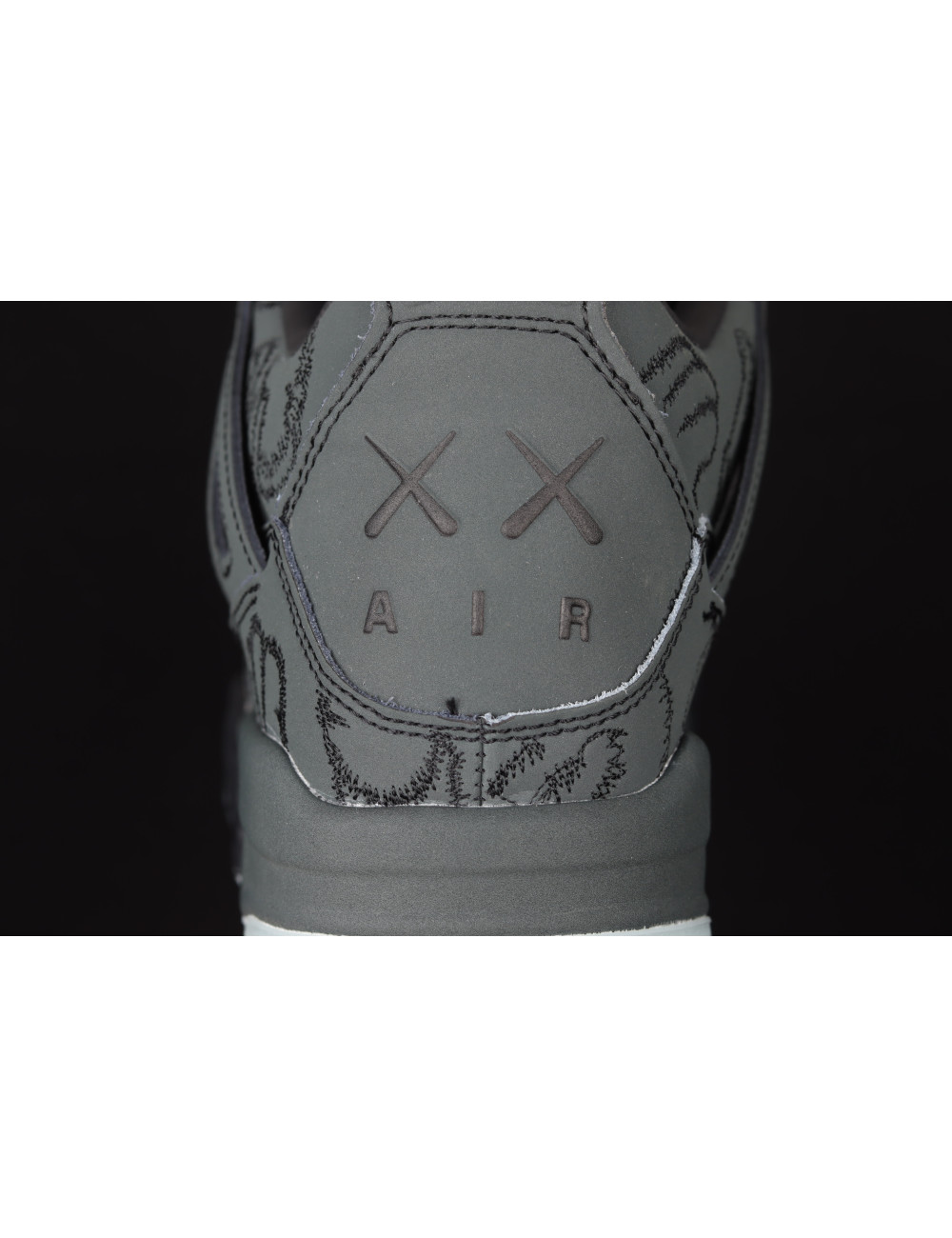 G Kaws x Air Jordan 4 Black AJ4 930155001