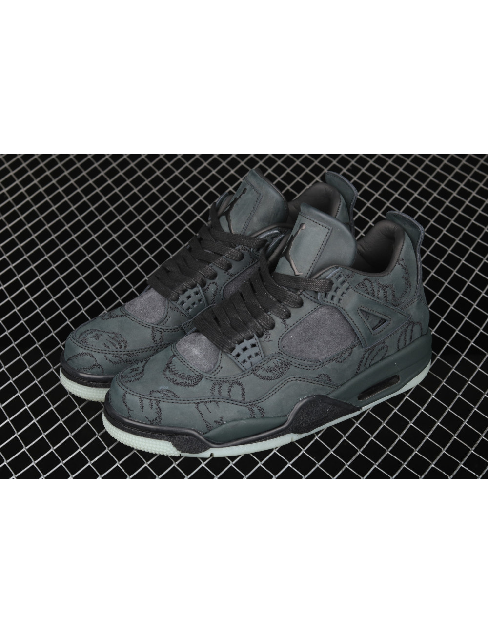 Kaws x Air Jordan 4 Black AJ4 930155001