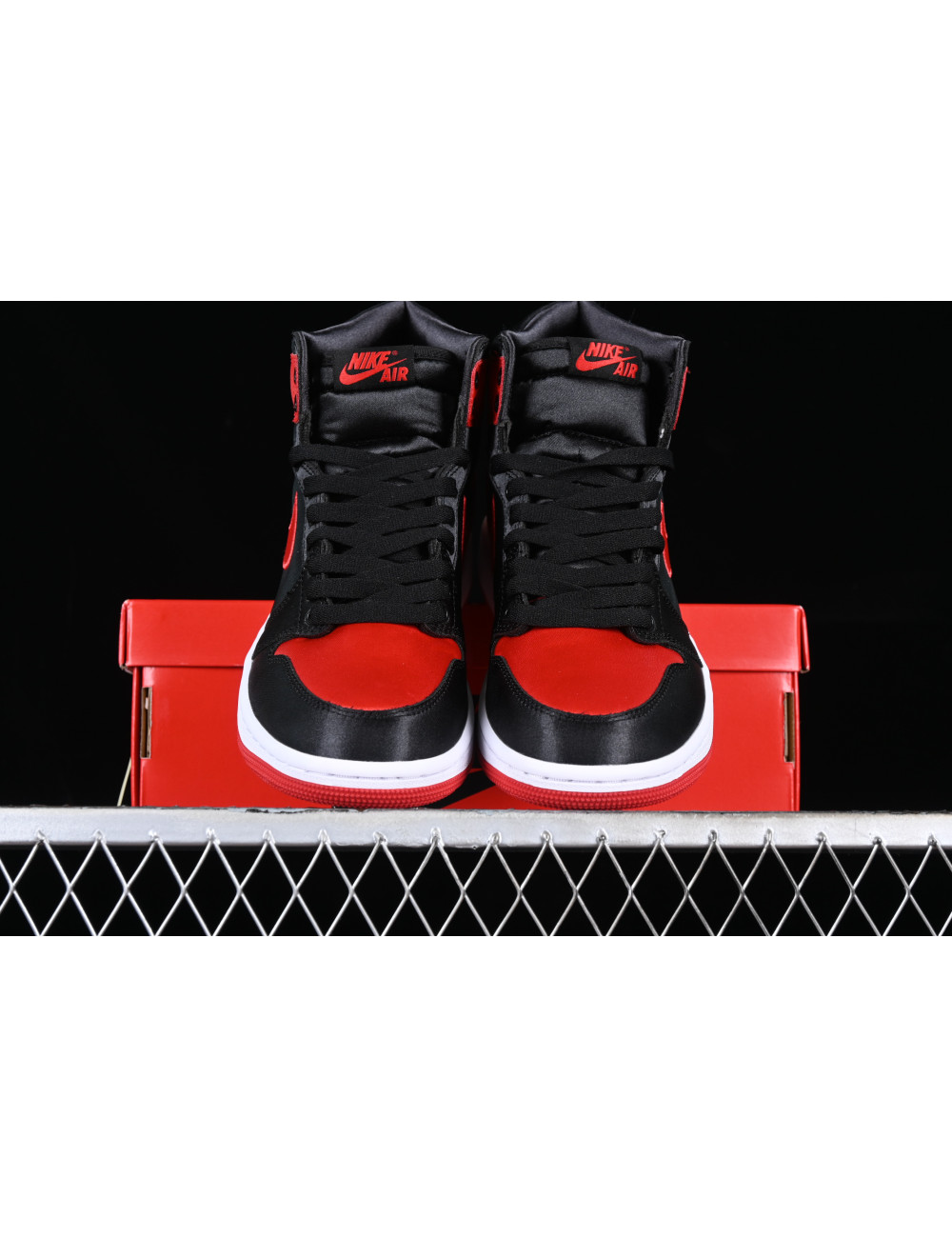 Air Jordan 1 High OG Satin Bred AJ1 1 FD4810061