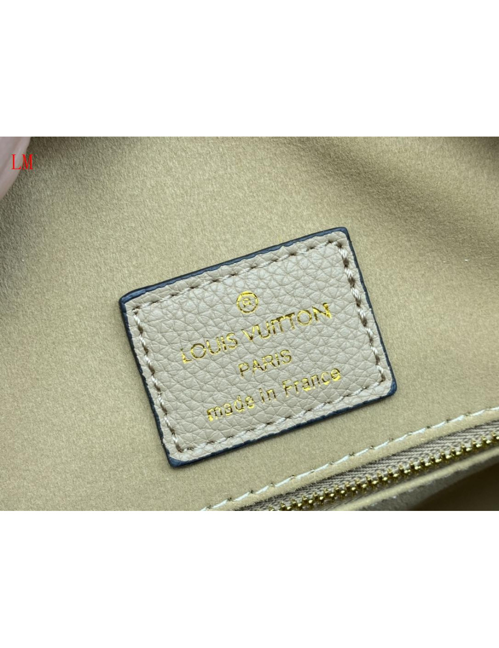 Louıs vuitton 241915118022