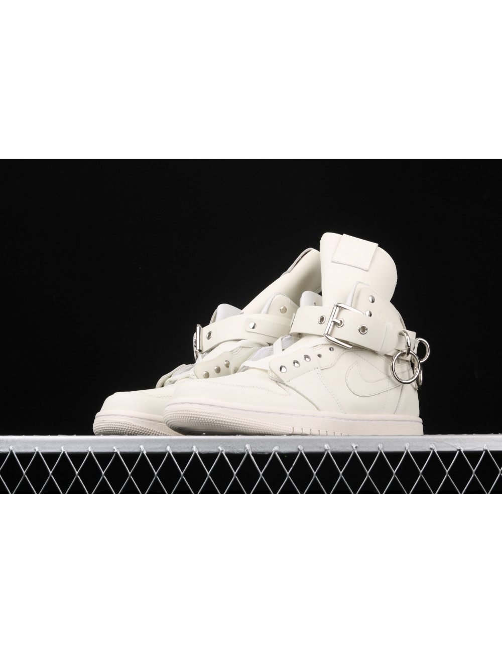 Comme Des Garcons Homme Plus x Air Jordan 1 High CDG White AJ1 1 CN5738100