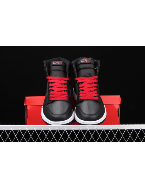 Air Jordan 1 High OGBlack SatinAJ1 1 555088060