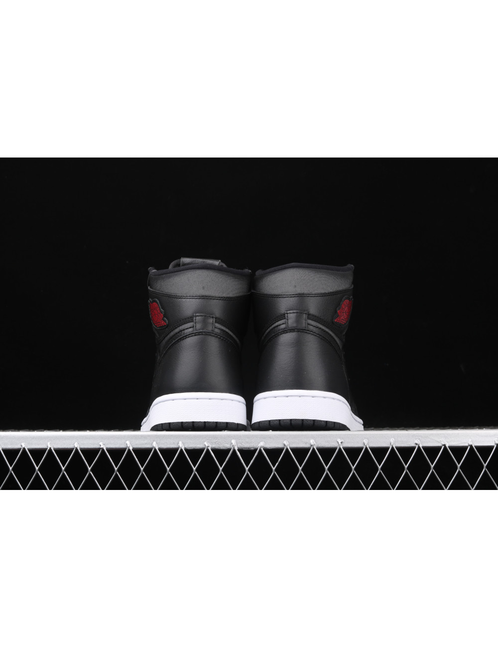 Air Jordan 1 High OGBlack SatinAJ1 1 555088060