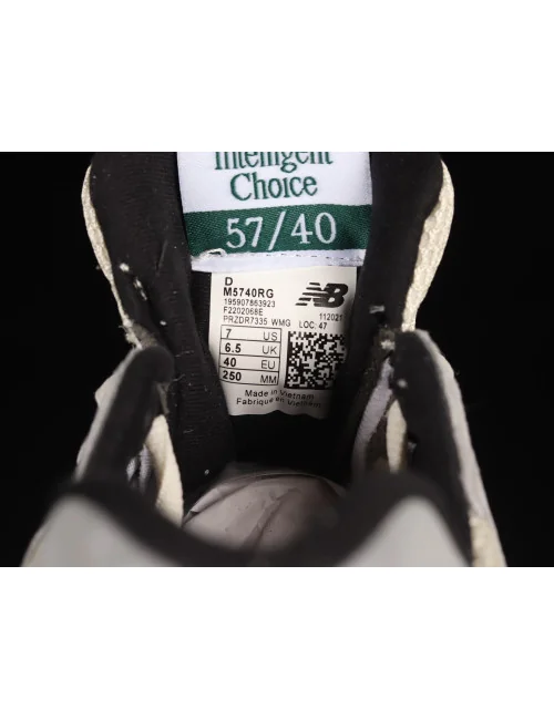 New Balance NB5740 M5740RG