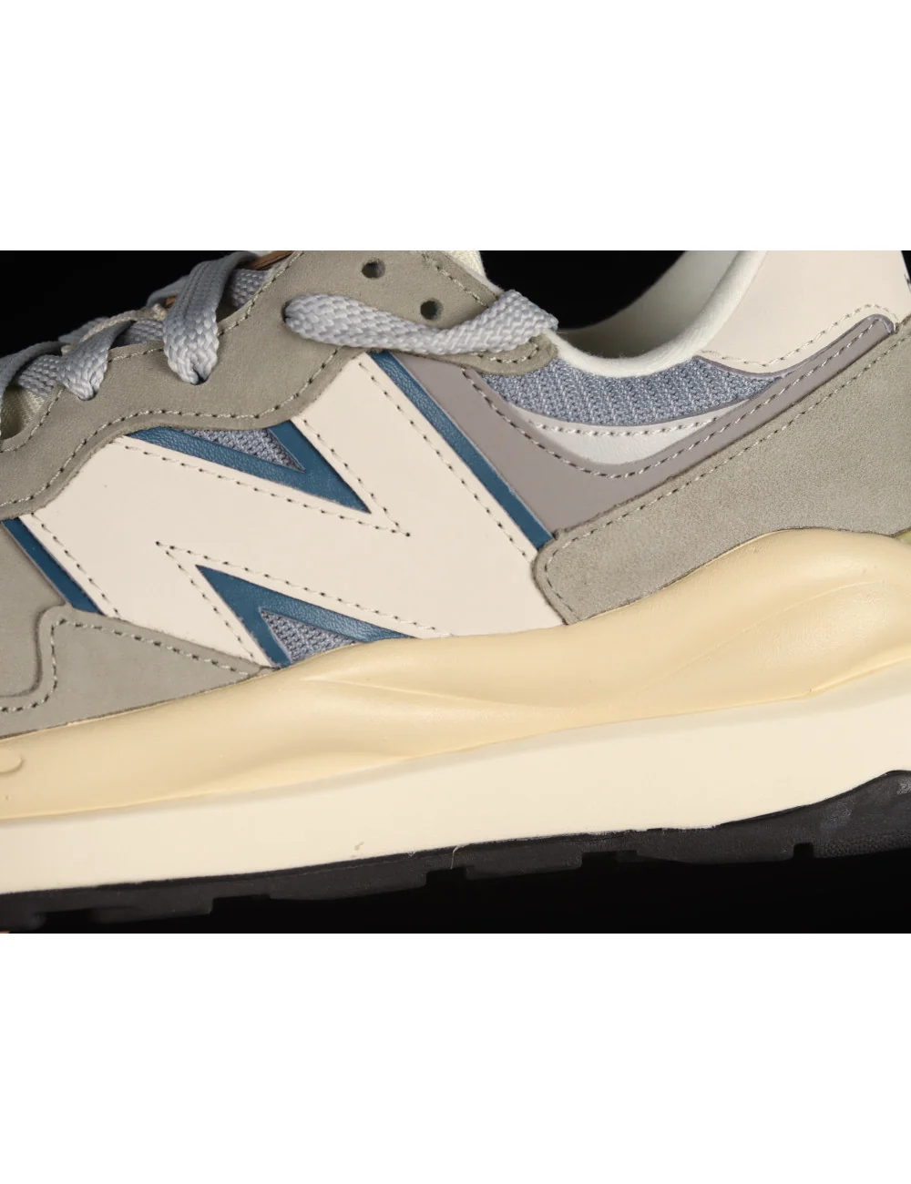 New Balance NB5740 M5740LLG