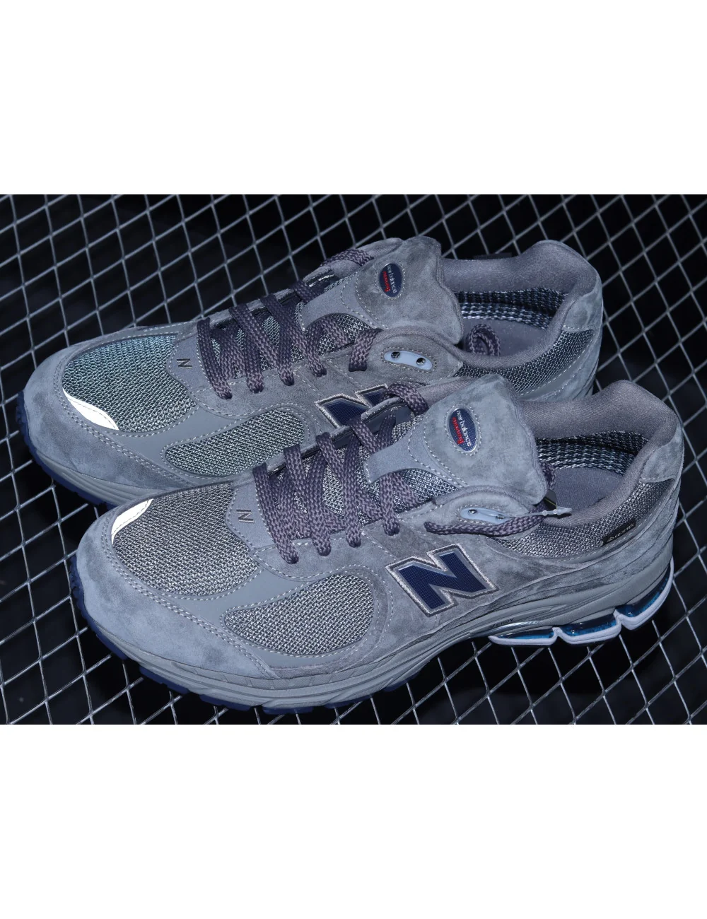 New Balance 2002 M2002RXC