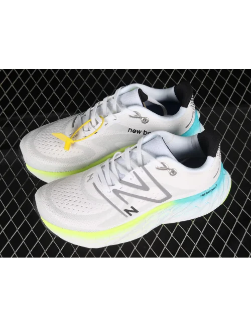 New Balance Fresh Foam x More V4 MMORWG4